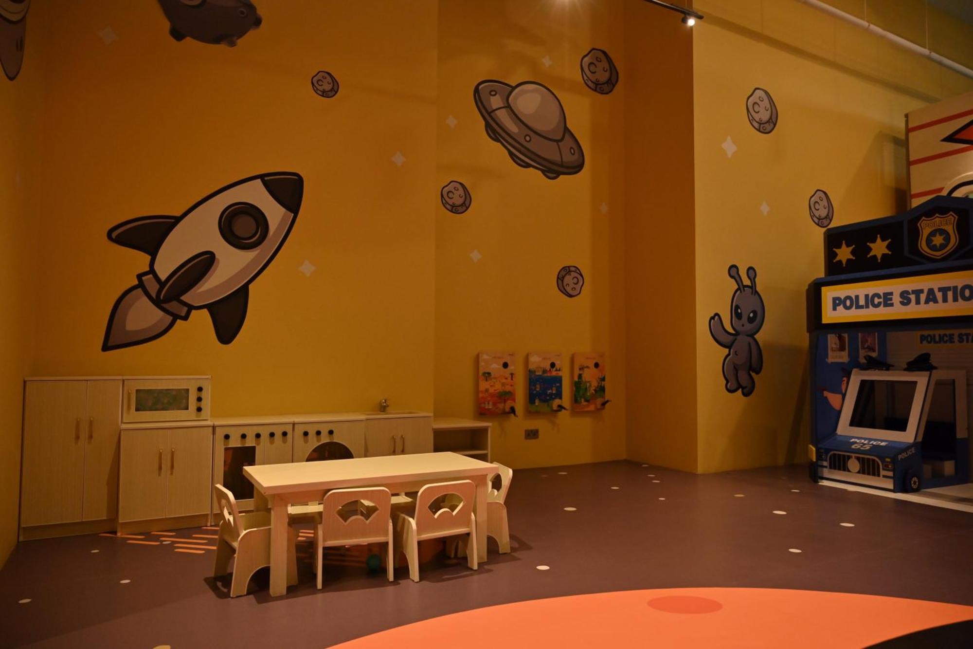 Onyx Rotana Hotel Manama Exterior photo The Children's Museum of Oakville