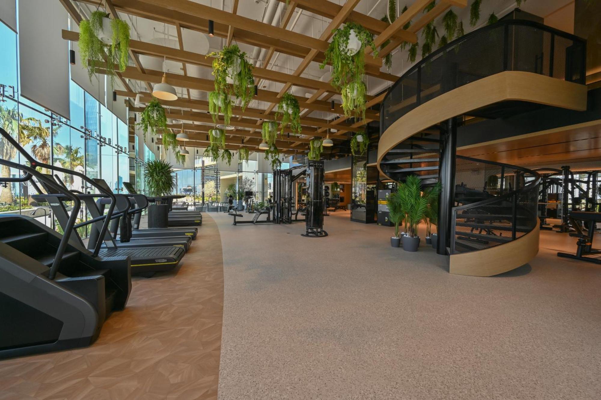 Onyx Rotana Hotel Manama Exterior photo The gym at the 1018